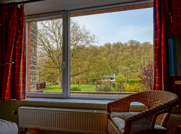 Fiberglass Window Repair in Huntington Station